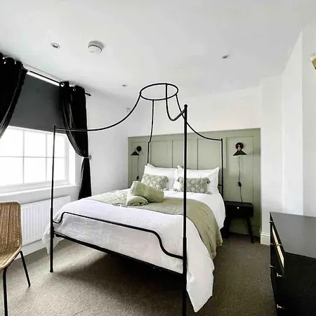 Monkgate Fortress - * York